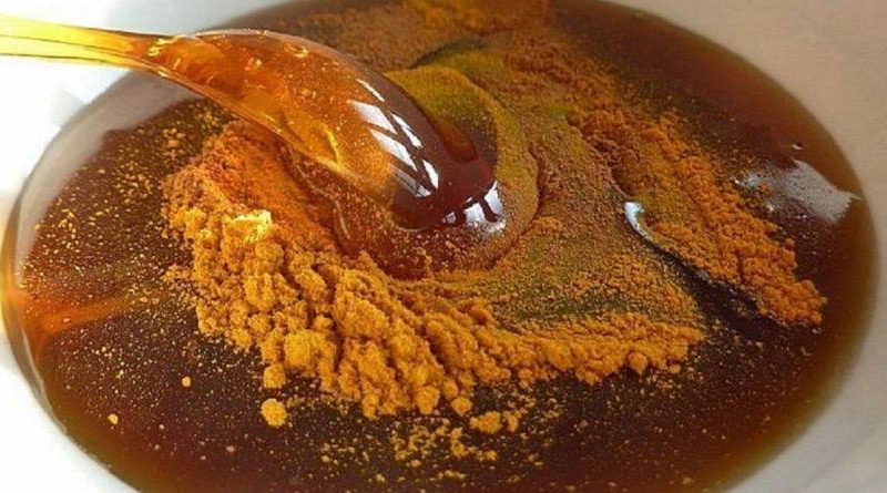 Самый мощный антибиотик в мире — мед с куркумой. Врачи не могут объяснить силу!0